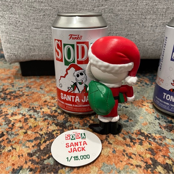 FUNKO SODA BUNDLE 
SANTA JACK 
HIM 
TONY THE TIGER
ALL COMMONS - Picture 5 of 9